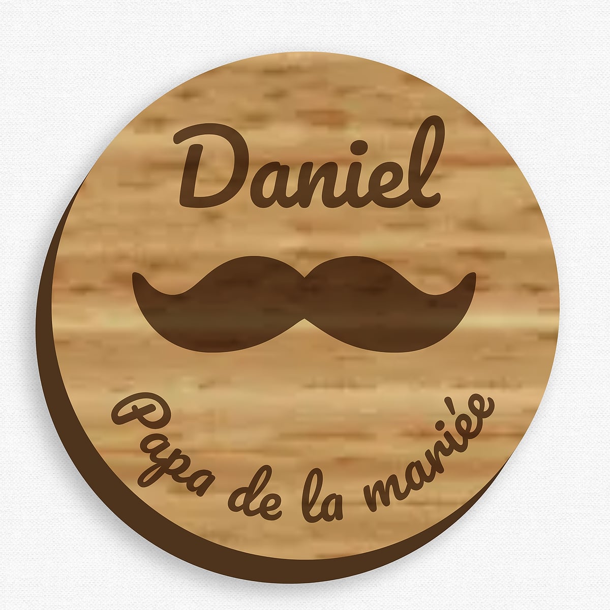 Badge Personnalisé En Bois Gravé Au Laser - Écologique Et élégant