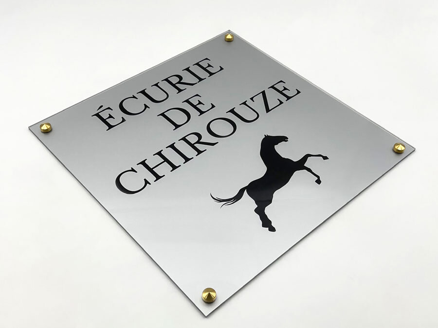 Plaque de box en bois personnalisable -Box - Écurie- modèle CEDAR